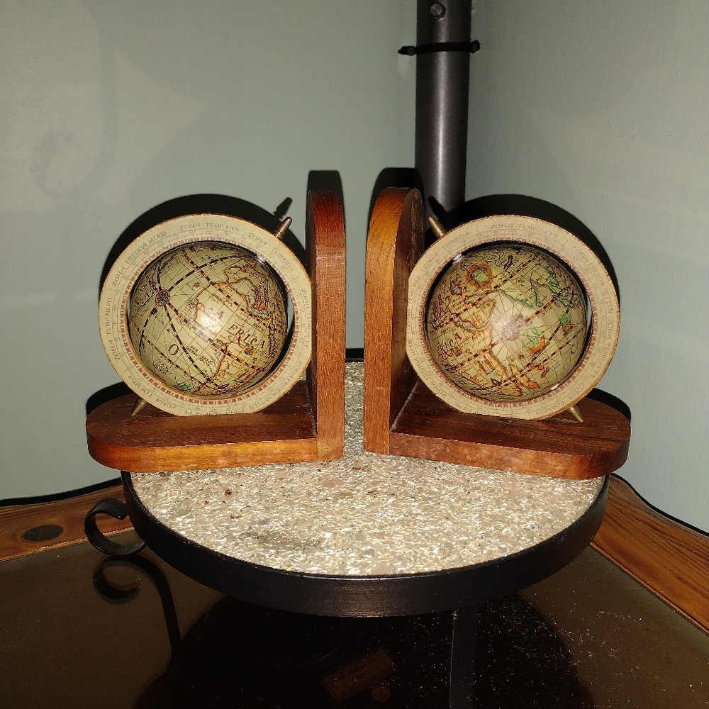 Vintage 1960's globe book ends
